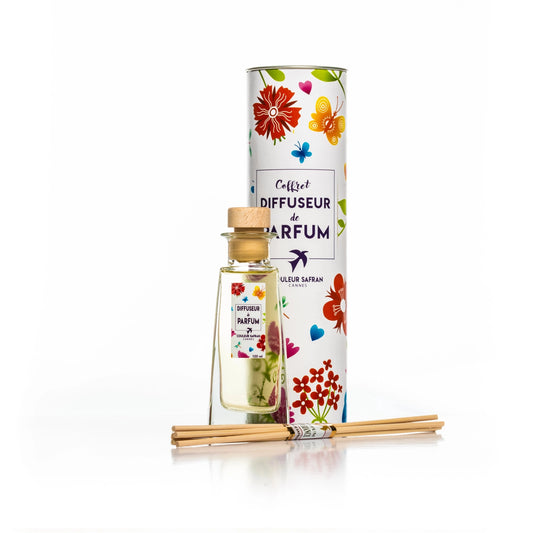 Coffret diffuseur de parfum Couleur Safran avec flacon en verre et bâtonnets en rotin