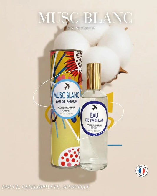 Flacon d'eau de parfum Oud de la marque My Store, avec un design élégant et un vaporisateur visible.