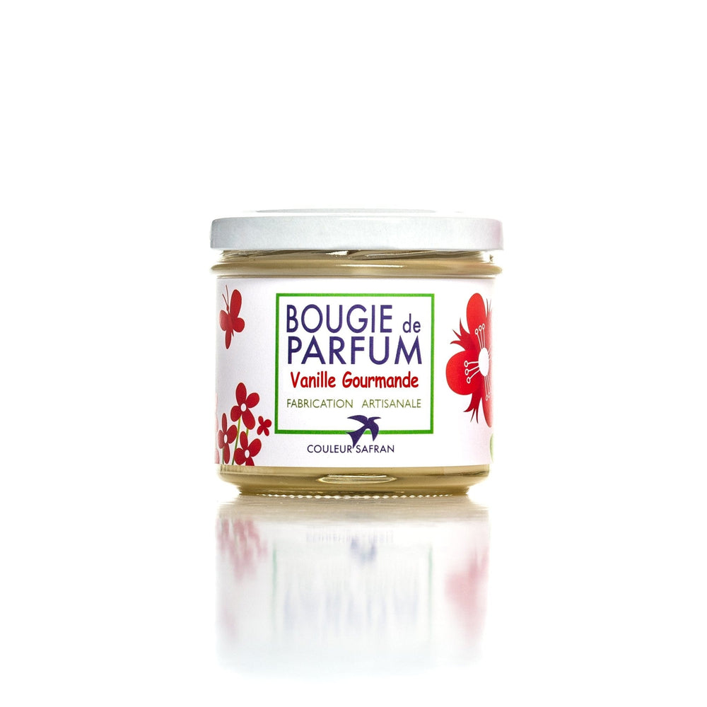 Bougie de parfum artisanale végétale à la vanille de 105g, allumée avec flamme douce et parfumée.